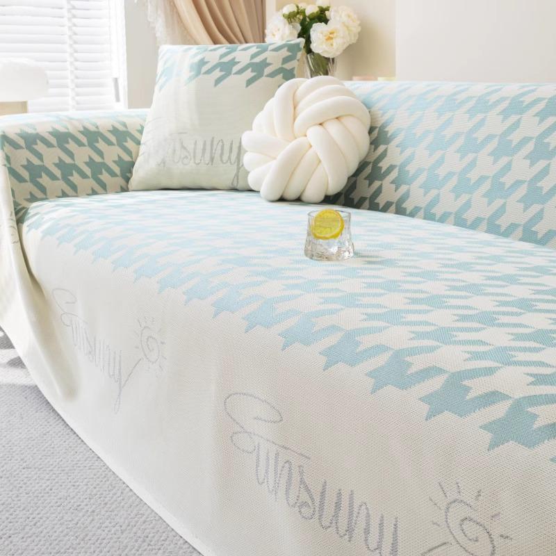 Ice Silk Sofa Towel Summer Cool Feeling Sofa Cover Non-Stick Fur Summer Sofa Cover Cloth