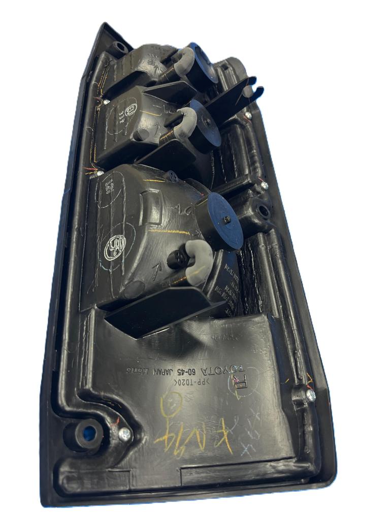 Genuine Toyota Tail Lamp Combination for Land Part Number (Rear Lamp) Lens, Right, Cruiser, 81551-60380