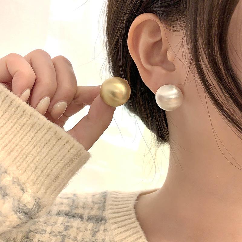 New Fashion Gold Color Metal Matte Brushed Earrings for Women Exquisite Minimalist Frosted Round Ear Buckle Jewelry Accessories