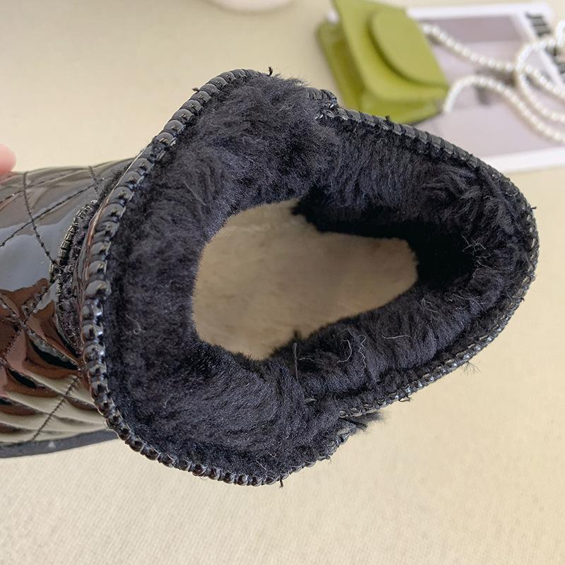 New snow boots women's 2025 winter new velvet thickened warm short boots Internet celebrity anti-water platform cotton shoes