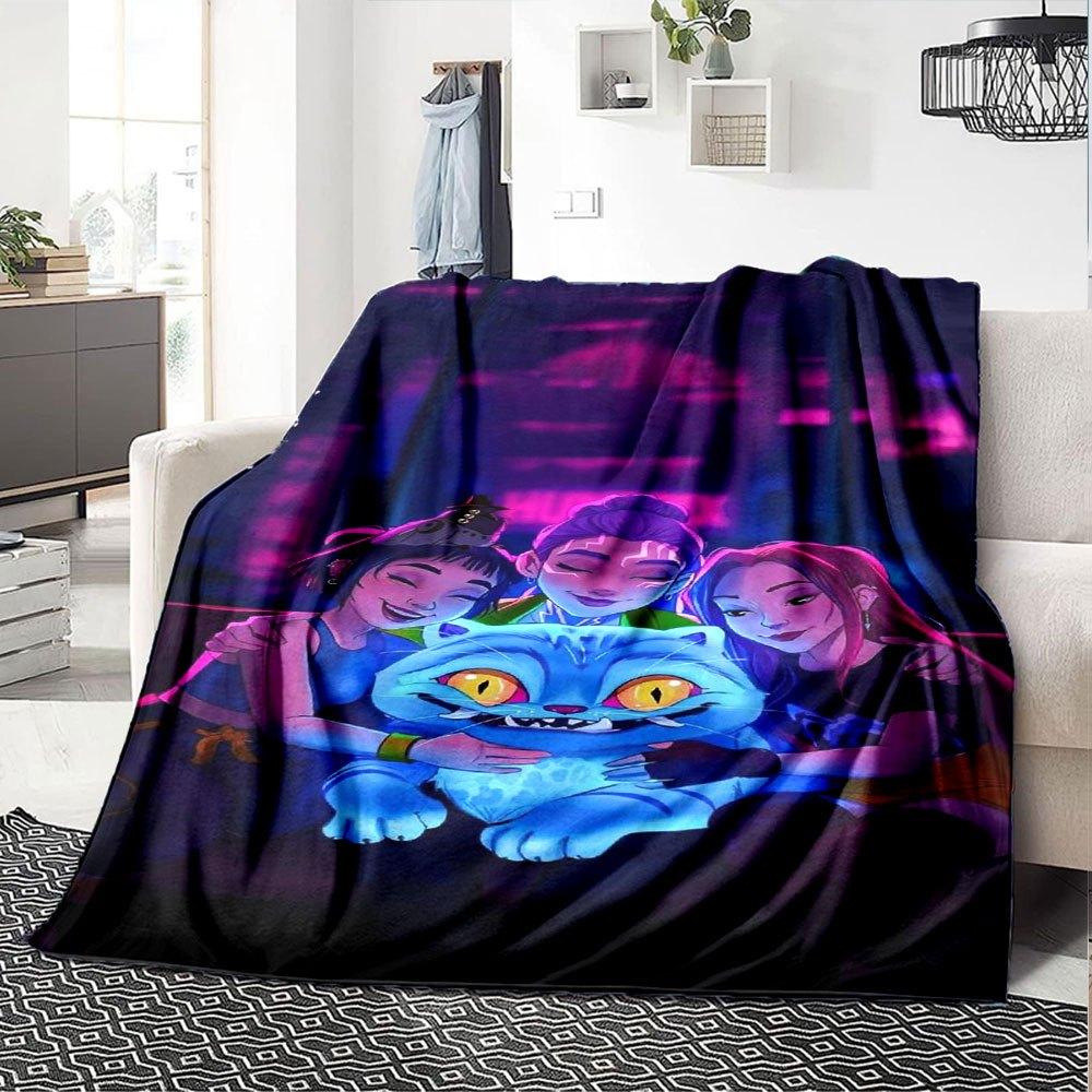 1pc Hunter X Kopo group Themed Flannel Blanket Suitable for Bed, Home Decor, Graduation Gifts, Easter, Back to School, Christmas, All Season Use