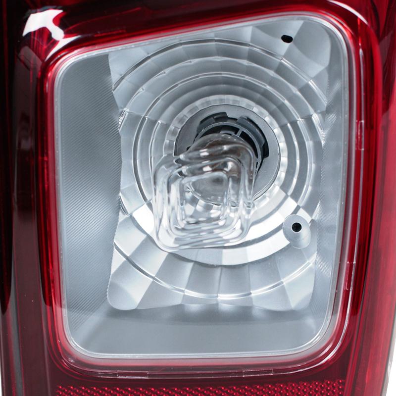 For Isuzu DMax D-Max Pickup 2021 Low Allocation Rear Tail Light Brake Light Signal Light Assembly Car Accessories