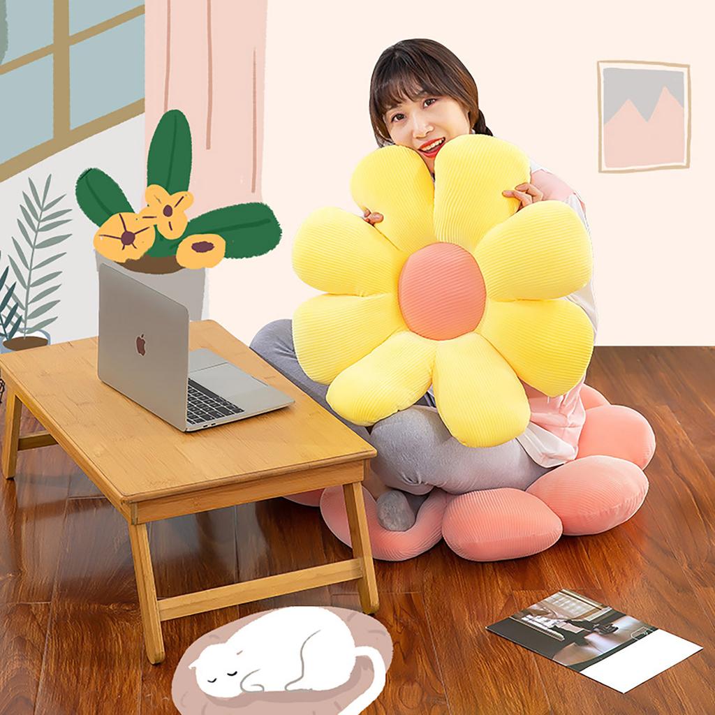 Flower-Shaped Cushion Thick Plush Indoor And Outdoor Decoration