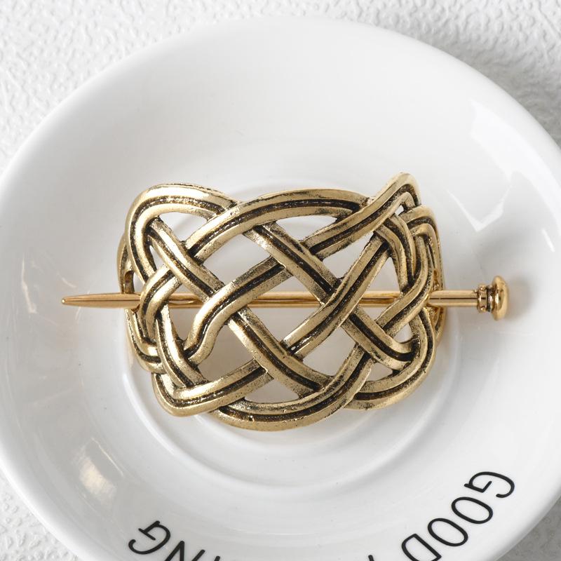European & American Retro Celtic Knot Hairpin - Metal Crown Updo Clip