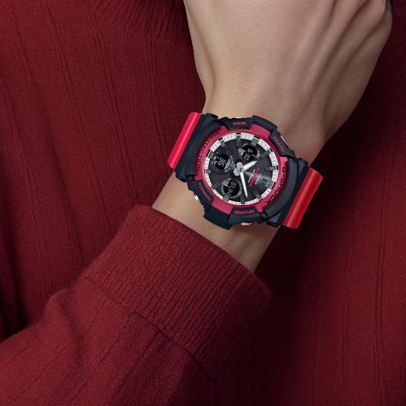 Casio G-SHOCK Series Shockproof Waterproof Sports Watch Men's Black Disc Red Band Quartz Movement Resin Strap Japanese and Korean GAS-100RB-1A