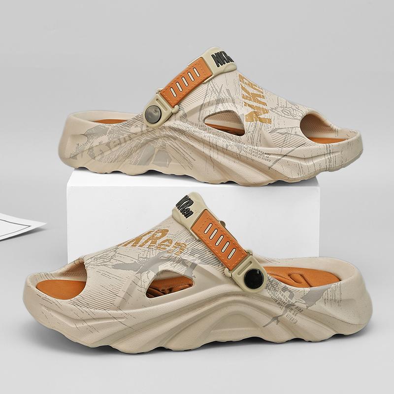 Fashion Smile Pop Fashion Men Clogs Slippers Brand Summer Clogs Slippers Outdoor Antiskid Beach Slippers Soft Home Breathable