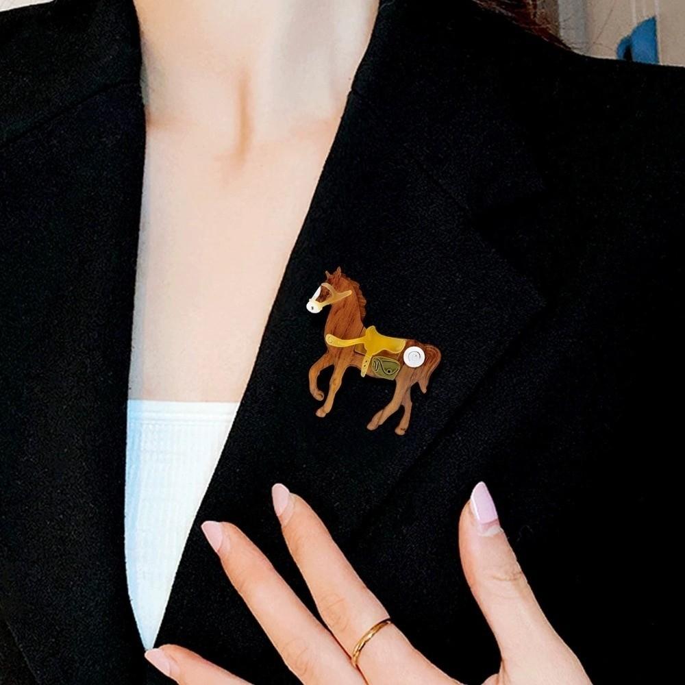 Elegant Horse Brooches Personality Pony Badge Pin Animal Zodiac Horse Pins  Men Suit Accessories