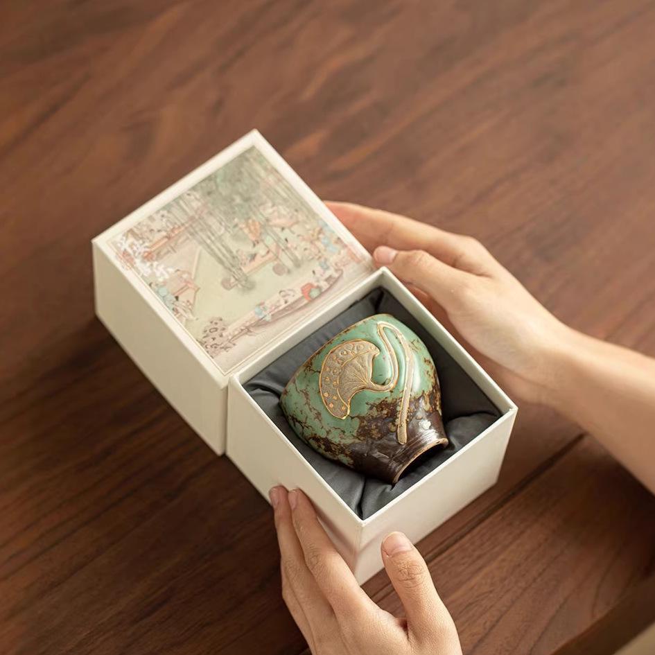 Lotus Birth Episode 2 Moss Green Glazed Ceramic Tea Cup - Anti-scalding Single Host Cup in Gift Box
