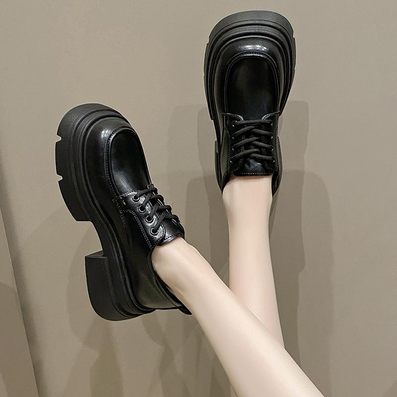 

Туфли с круглым носком в британском стиле Женские балетки Осенние лоферы с мехом Клоги с мелким вырезом Оксфорды на платформе Повседневные женские кроссовки Пр 40