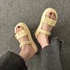 Feenwind zwei Sandalen tragende weibliche 2025 Sommer neue dicksohlige französische Abendwind draußen tragende Sandalen römische Ein-Wort-Hausschuhe