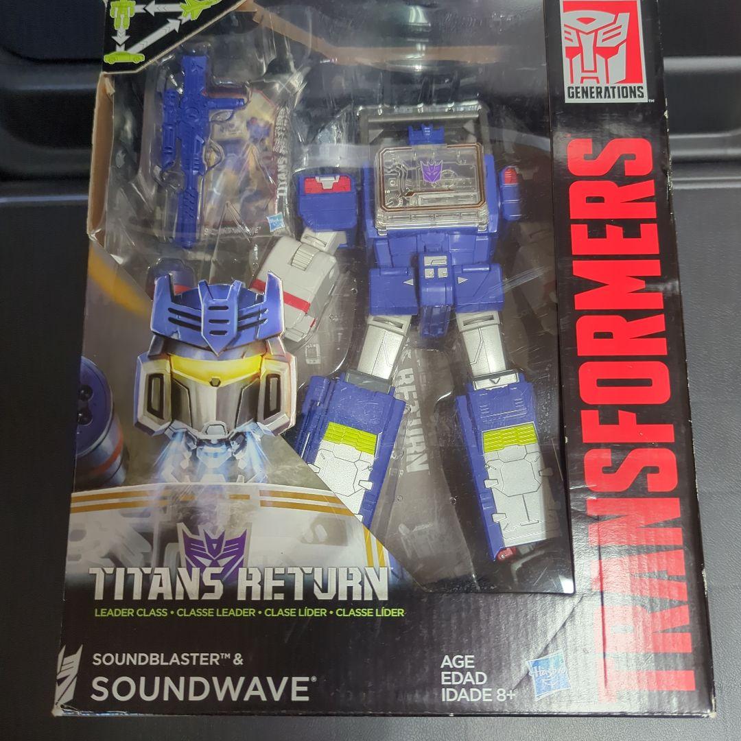 

[USED] Transformers Titans Return Soundwave G1 Headmaster