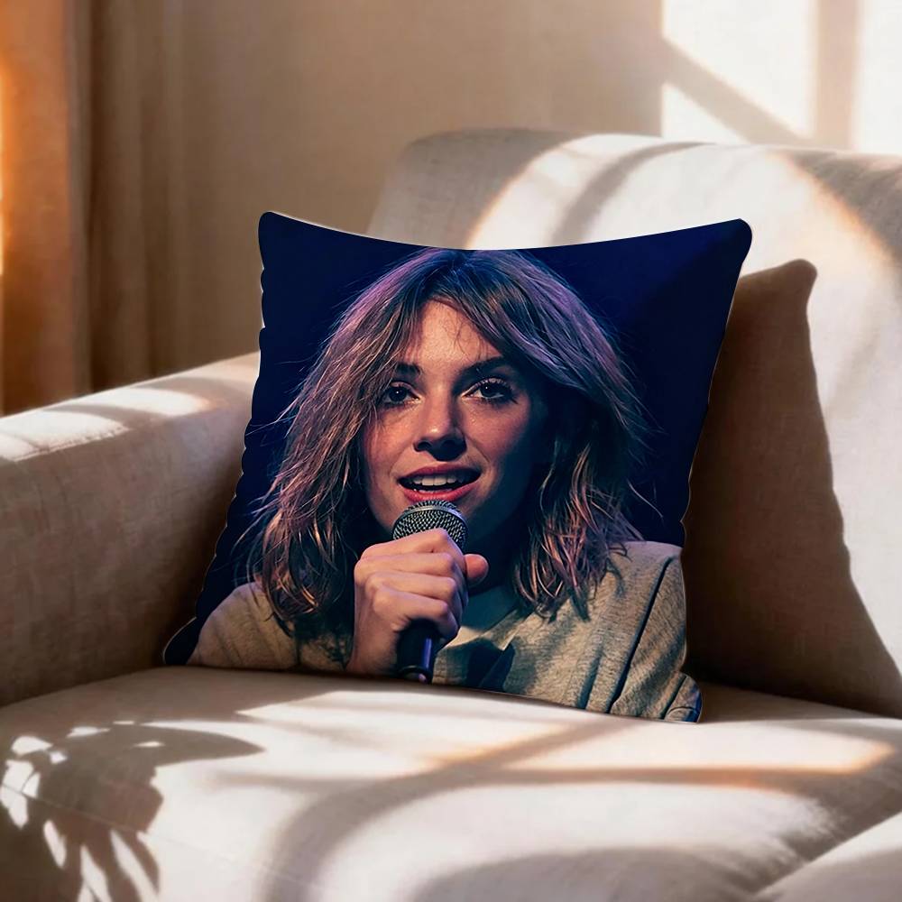 Retr Maya Hawke Pillow Case Pattern Printed Pillowcase For Living Room Sofa Cushion Cover