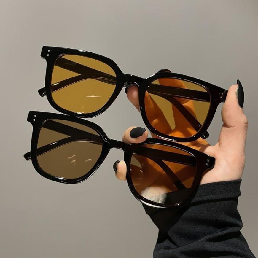 New Fashion Vintage Sunglasses for Women Men UV400 Protection Square Resin Anti reflective Outdoor Eyewear