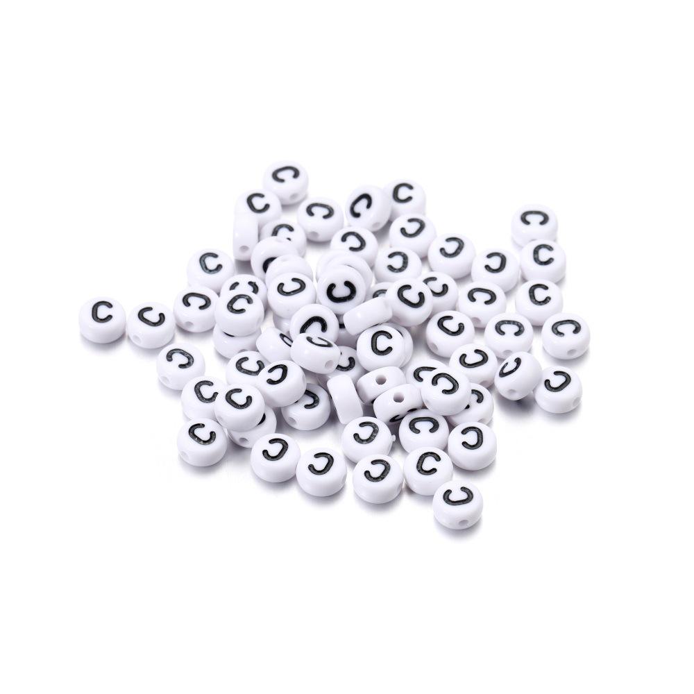 Bílé kulaté korálky s černými písmeny – sada 26 písmen pro vlastní výrobu náhrdelníků a řetízků na telefon
