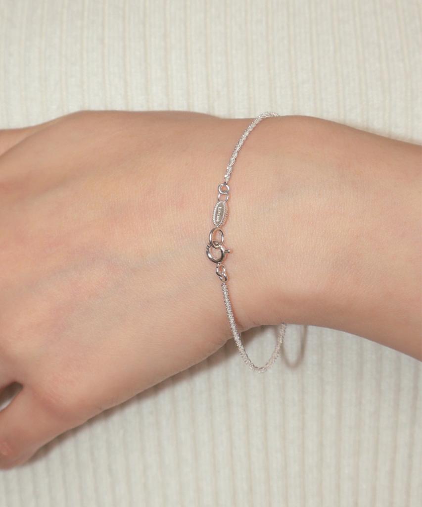 Loasi Glittering Line Bracelet