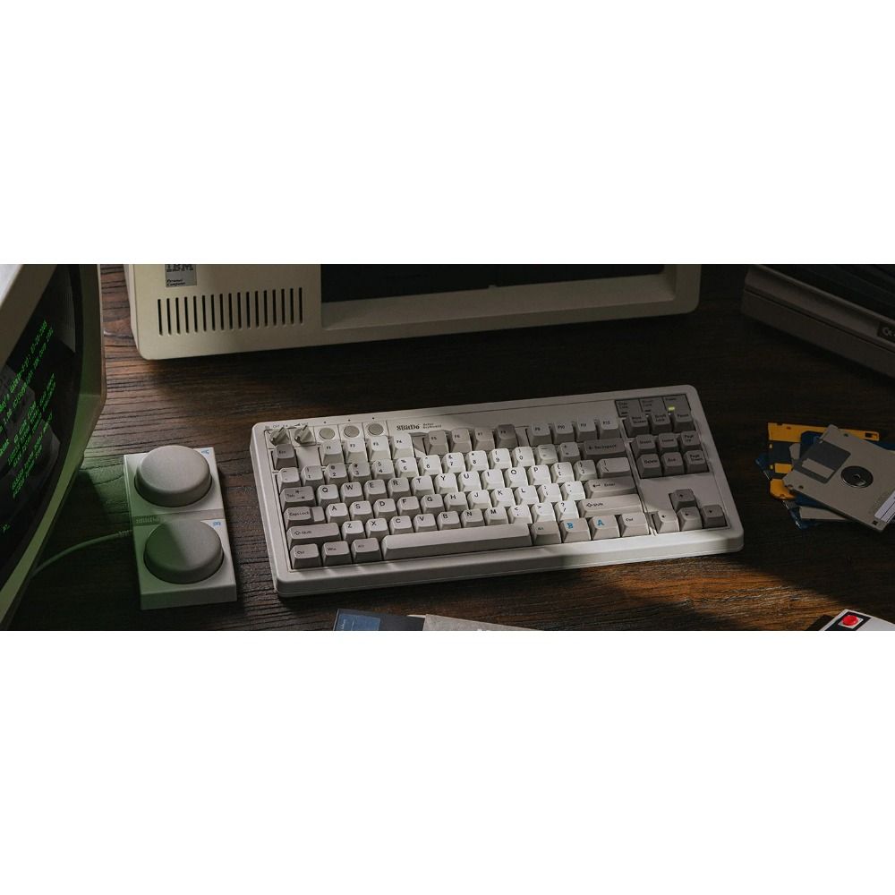 8BitDo Retro Mechanical Keyboard Bluetooth 2.4G