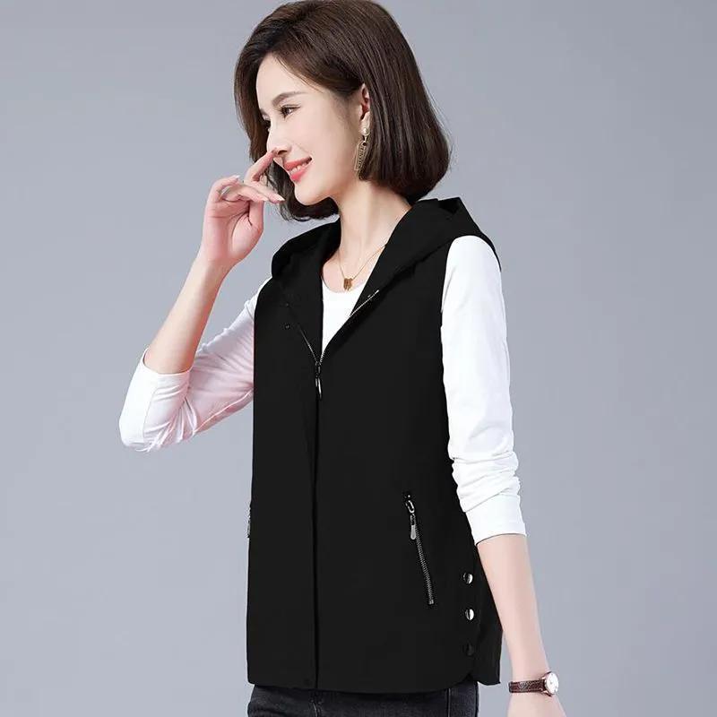 Vest Women's Waistcoat Spring Summer Fashion Outerwear Vest Middle-aged Female Casual Hooded Jacket Sleeveless Jackets