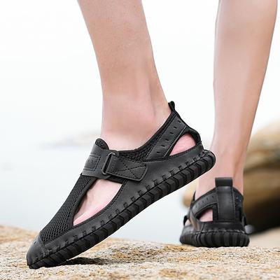 Mode Heiß verkaufender Designerstil Atmungsaktive Sandalen für Herren Freizeit Strand-Sandalen Herren Sommer-Schuhe Leichte Outdoor-Freizeitschuhe