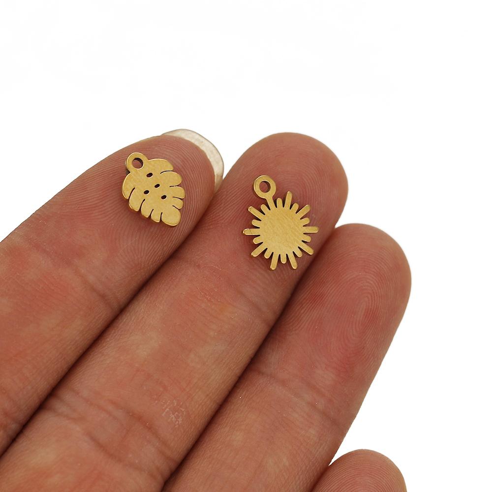 20 pièces Acier Inoxydable Couleur Dorée Pendentifs Tournesol Petites Feuilles Breloques DIY Collier Fabrication de Bijoux Accessoires Bracelet