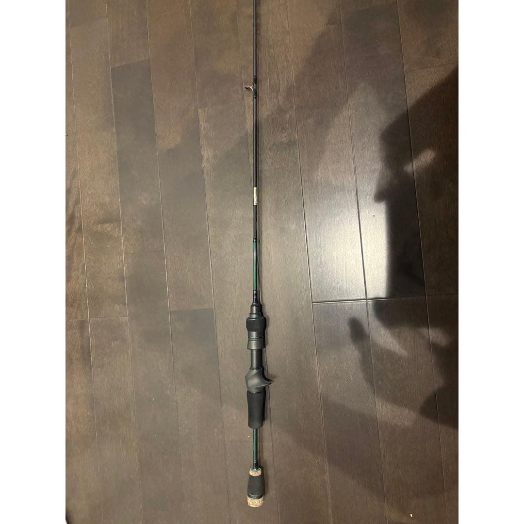Used Abu Garcia MASS beat3 MBC-562UL lure rod
