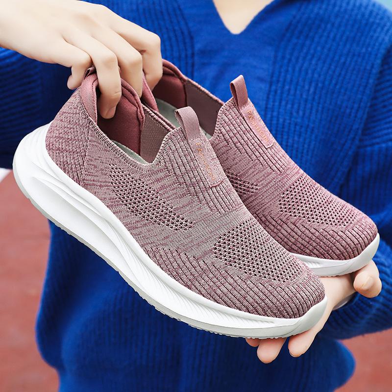 Shoes Women's casual shoes Middle-aged and elderly mother shoes Flying woven mesh breathable single shoes One pedal Lazy shoes Versatile women's shoes