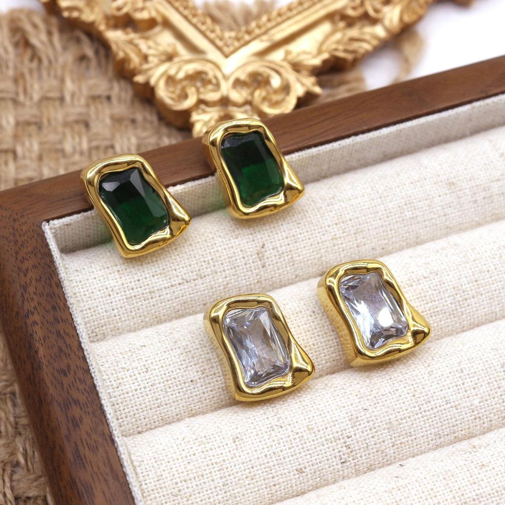 Irregular Square Diamond Stud Earrings: Luxurious, Versatile, High-End Design for Women
