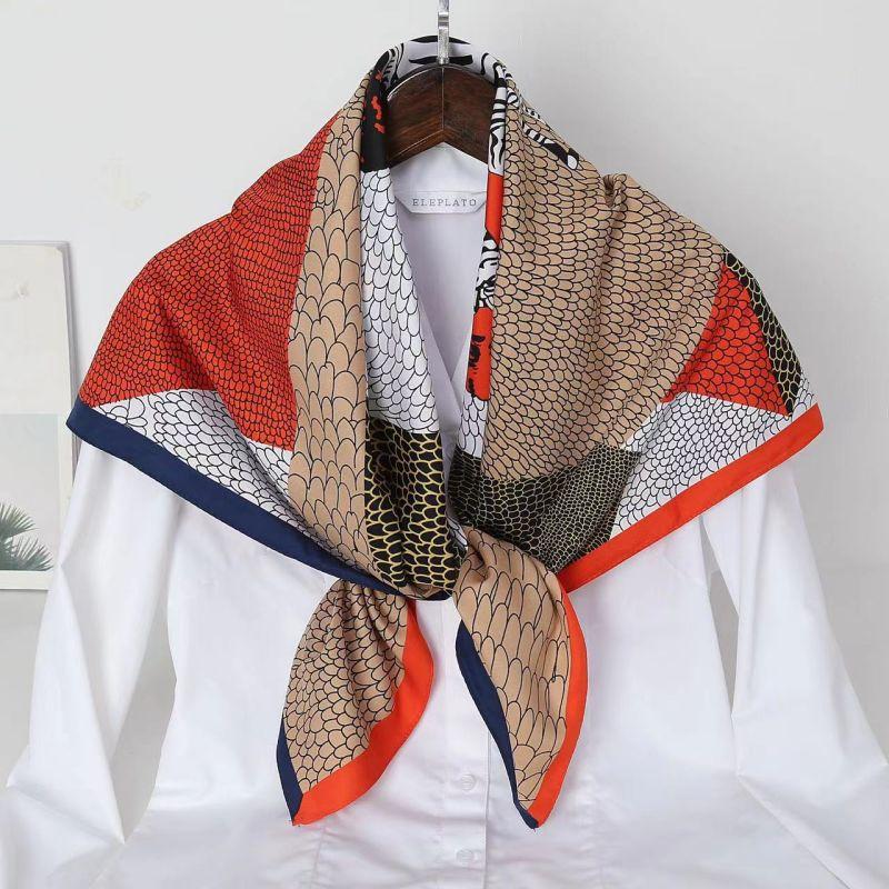 Versatile Shawl Animal Print Black And White Simple Large Square Scarf 90 * 90Cm Simulated Silk Twill Silk Women'S Silk Scarf