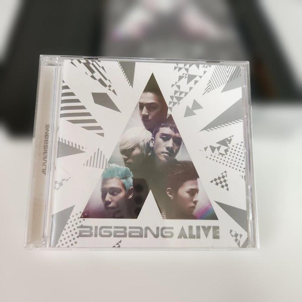 [USED] BIGBANG ALIVE 2 DVDs + 1 CD