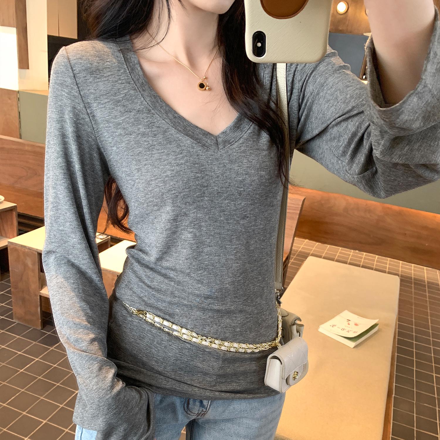 White V-Neck Slimming Long-Sleeve Women s Base Layer T-Shirt – Autumn/Winter 2025 Small серый