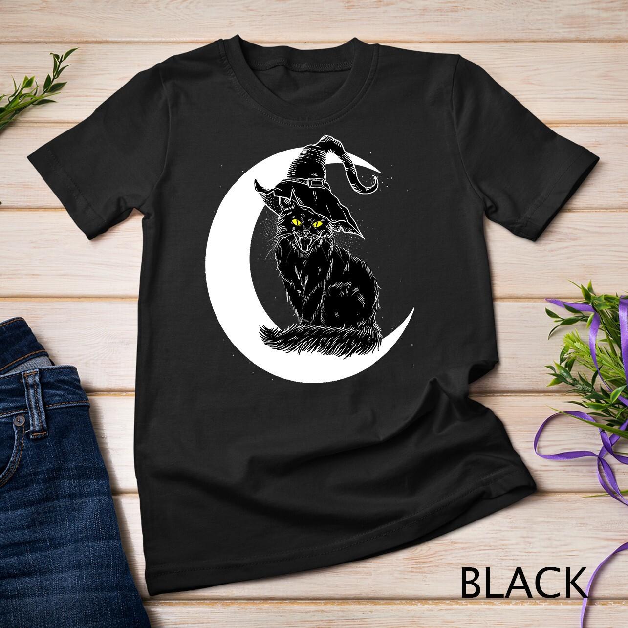 Vintage Halloween Scary Black Cat Witch Hat Moon Witchy Gift Unisex T-Shirt Mens Womens Tees Top L