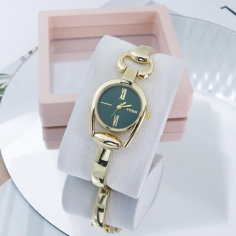 Simple Women's Wristwatches Stainless Steel Strap Small Dial Fashionable Exquisite Quartz Watches for Woman Relojes De Mujer