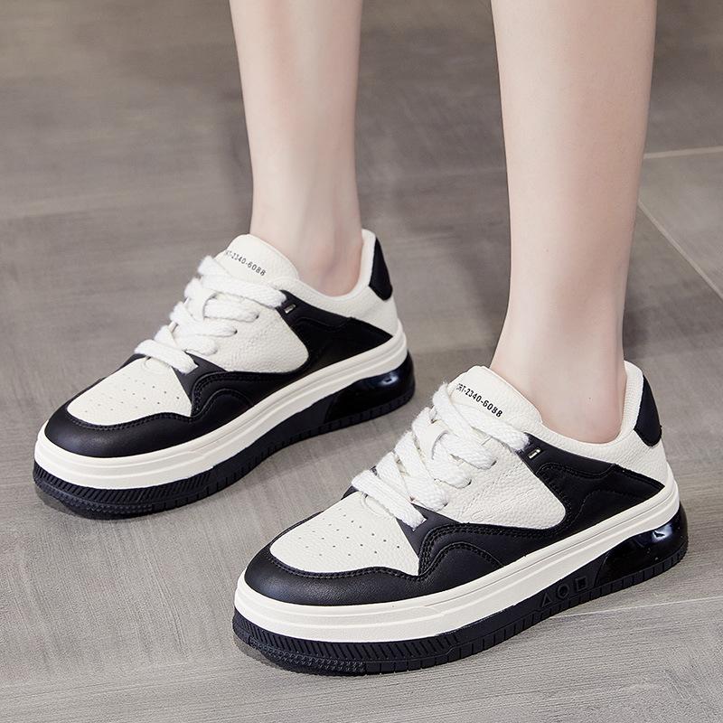 Kleine weiße Schuhe Damen Lederschuhe Herbst Neu Dicksohlige Erhöhte Freizeitschuhe Allround Weiße Sneaker Sneaker