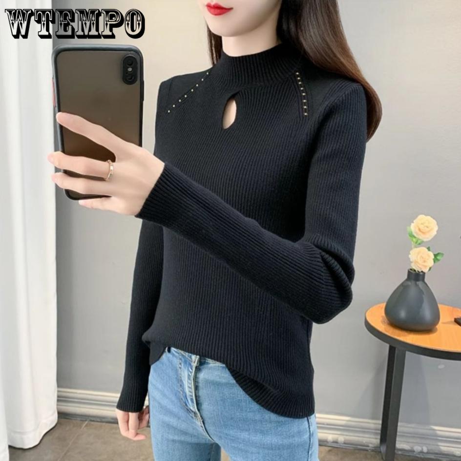 Large-sized Women's Semi-high-neck Warm Sweater for Autumn and Winter with Cut-out Stripe Knitted Pullover
