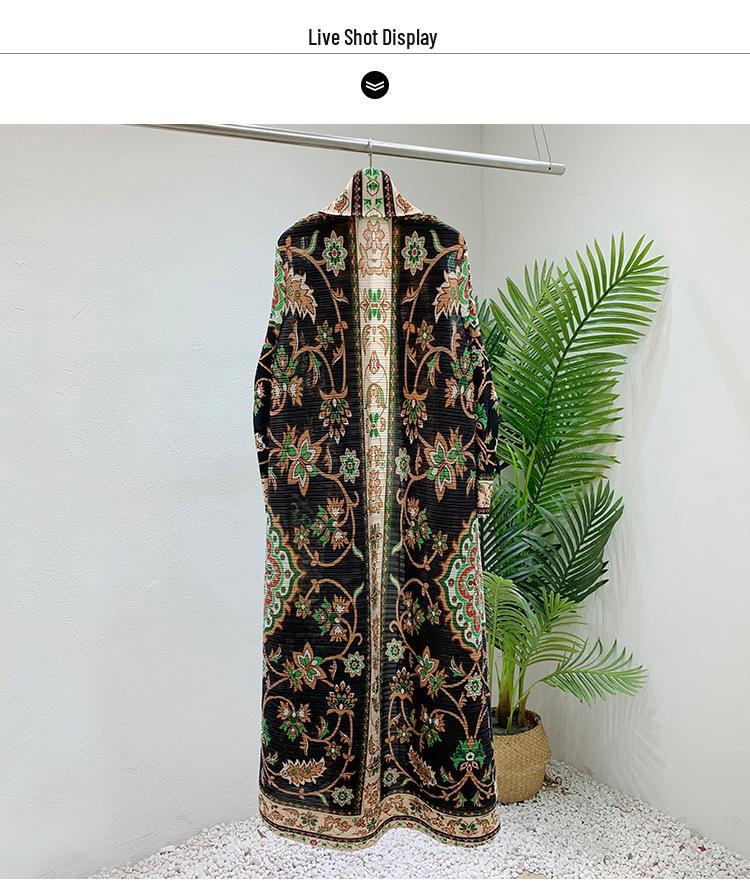 Muslim Middle Eastern Women's Pleated Long Robe Evening Dress with Lace-Up Detail