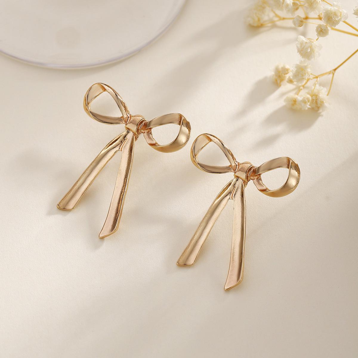 Elegant Butterfly Tassel Bow Earrings: Luxurious, Long, Light