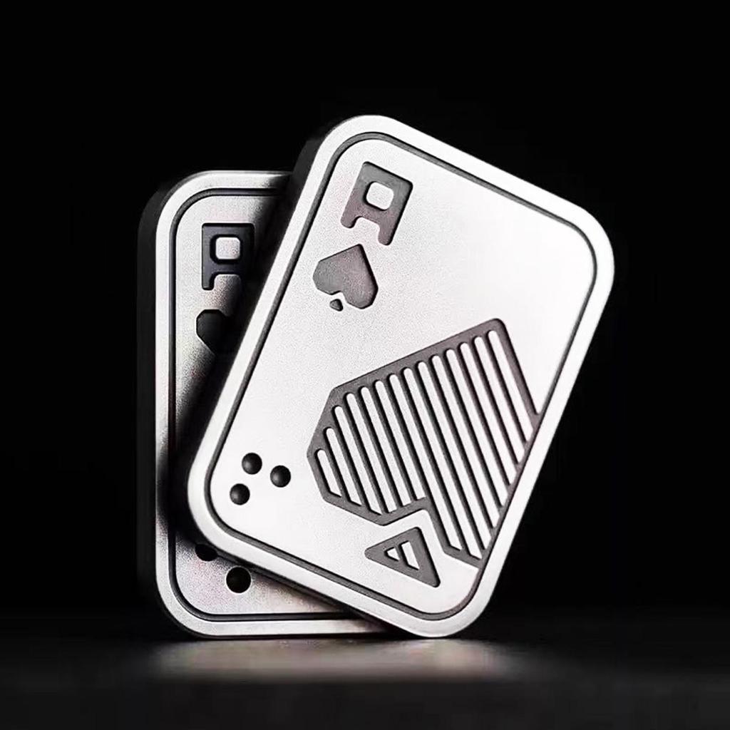 Triangle Rotating Spinner: EDC Three-Ring Snap Coin Decompression Hand Toy