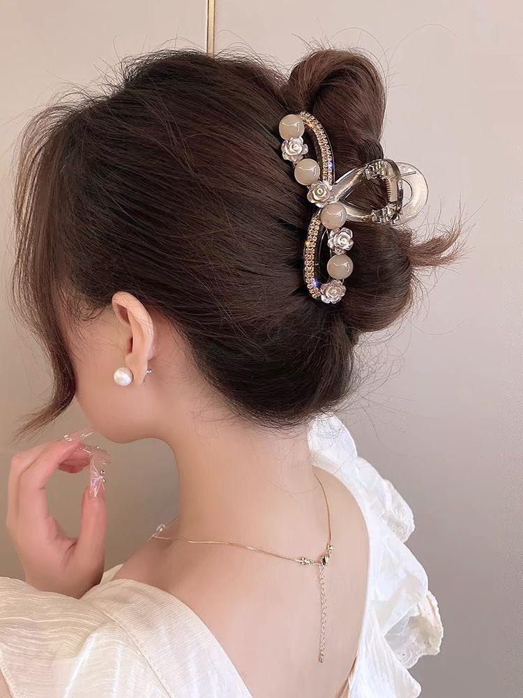 

Элегантная заколка-бант из черного сатина со стразами - Женский аксессуар-краб