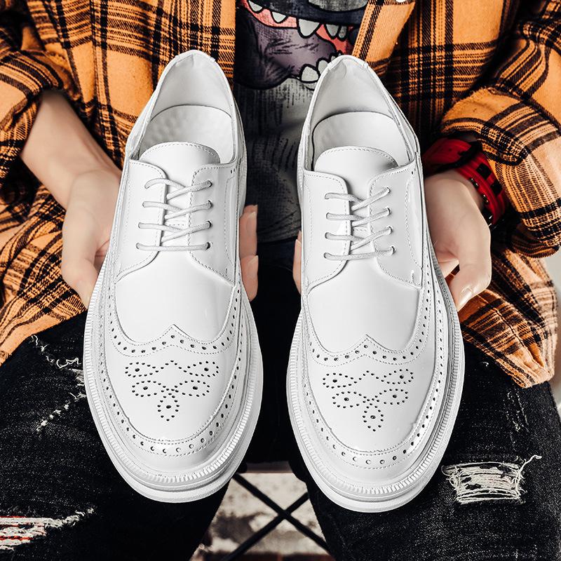 Men's Retro British Style Breathable Brogue Leather Shoes with Thick Soles In White