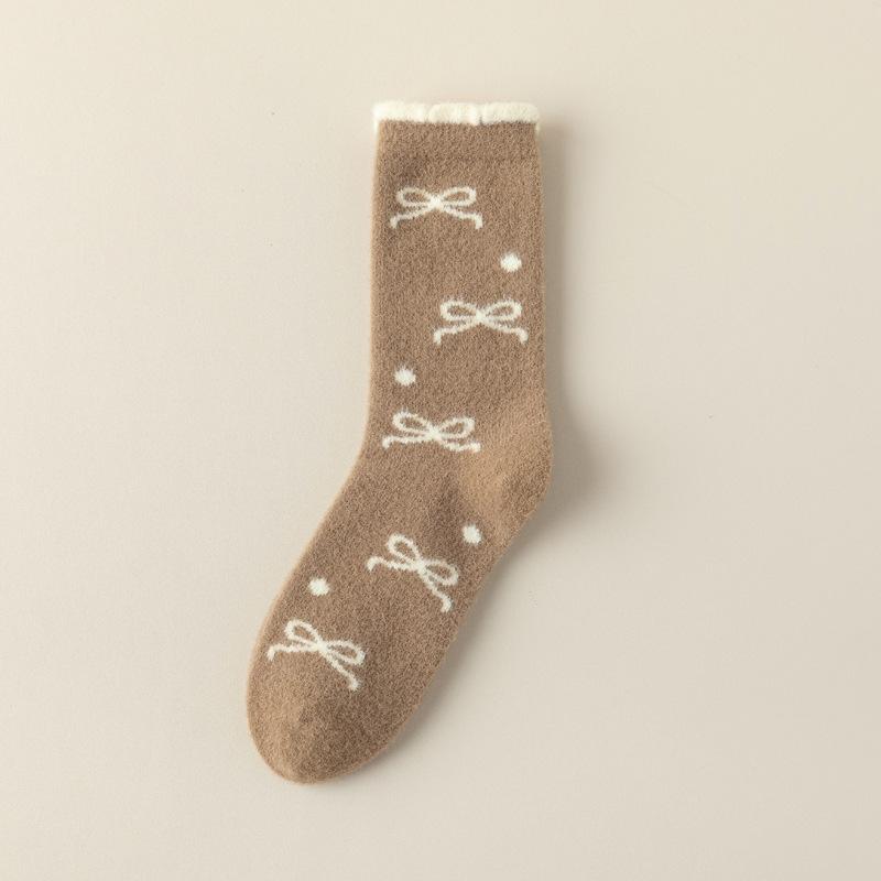 5/10 Pairs Casual Winter Australian Wool Socks for Women Thickened Warm Bow Tie Floor Socks Medium Length Socks In Coffee Color Plush Socks