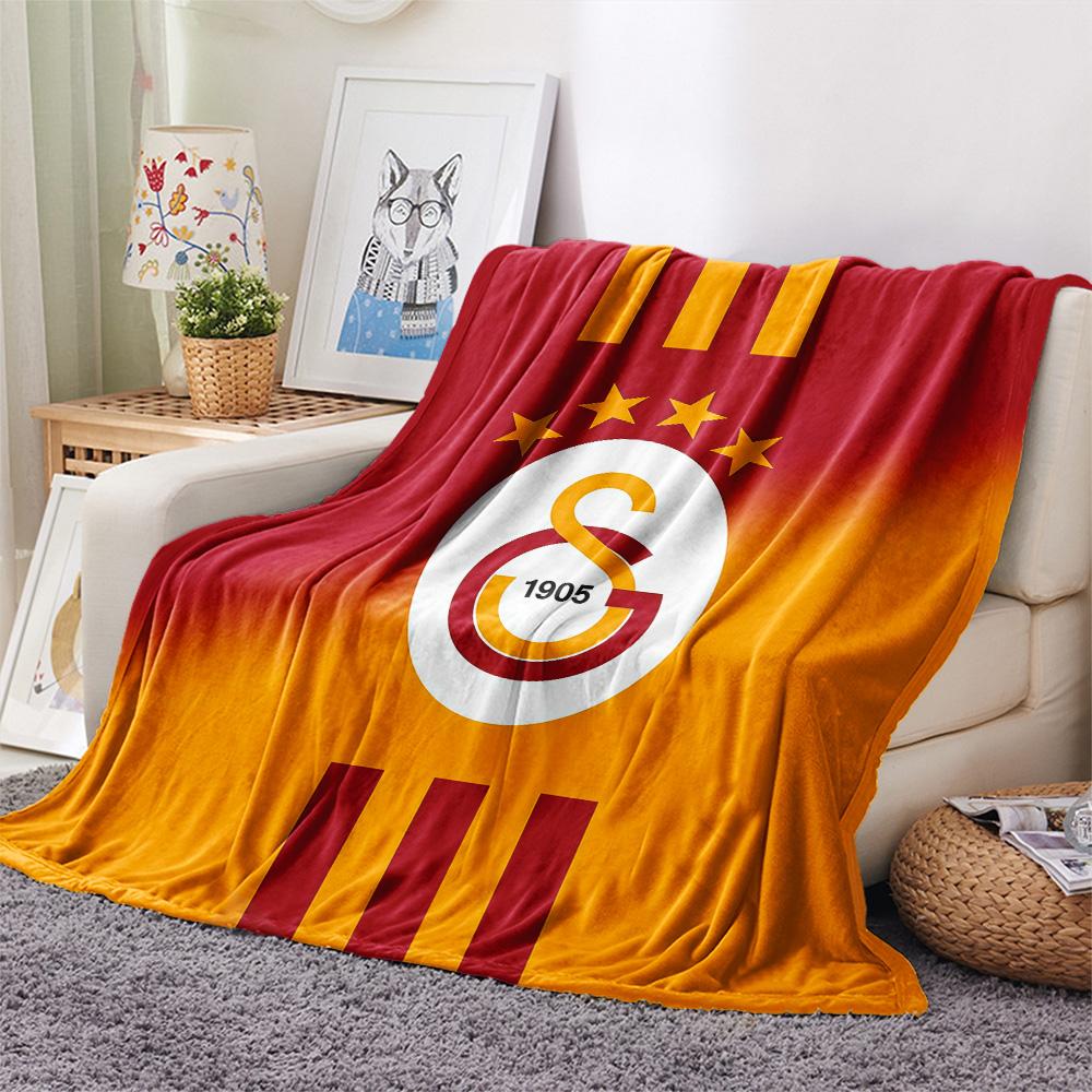 Galatasaray SK2 Flannel Blanket, High Quality Comfortable for All Seasons, Home Decor, Warmth and Comfort
