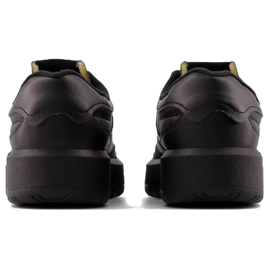 New Balance CT302 Schwarze Unisex-Sneaker CT302LB