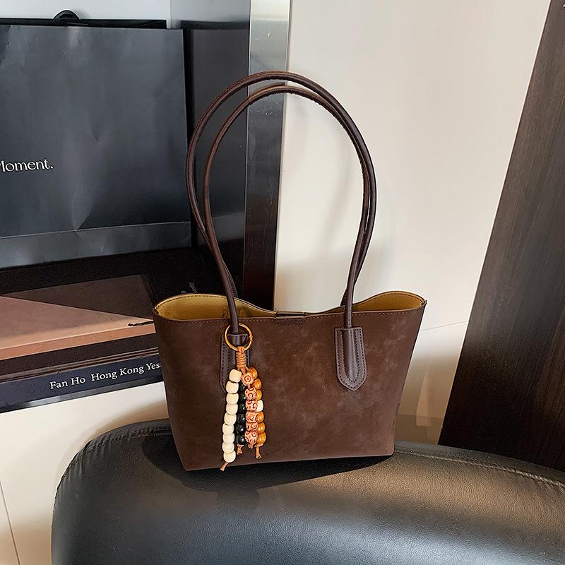 

Commuter large-capacity bag high-value college student class shoulder bag fashionable women s bag portable tote bag