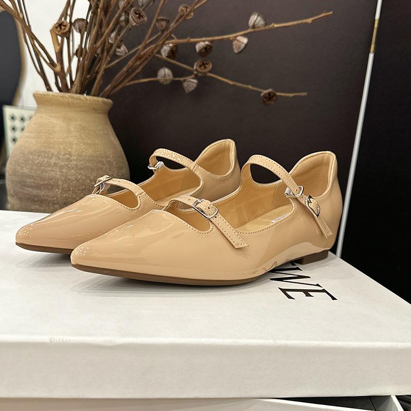 French patent leather pointed single shoes women's 2025 spring and autumn new shallow mouth shoes temperament inner height increase 5cm flat bottom 