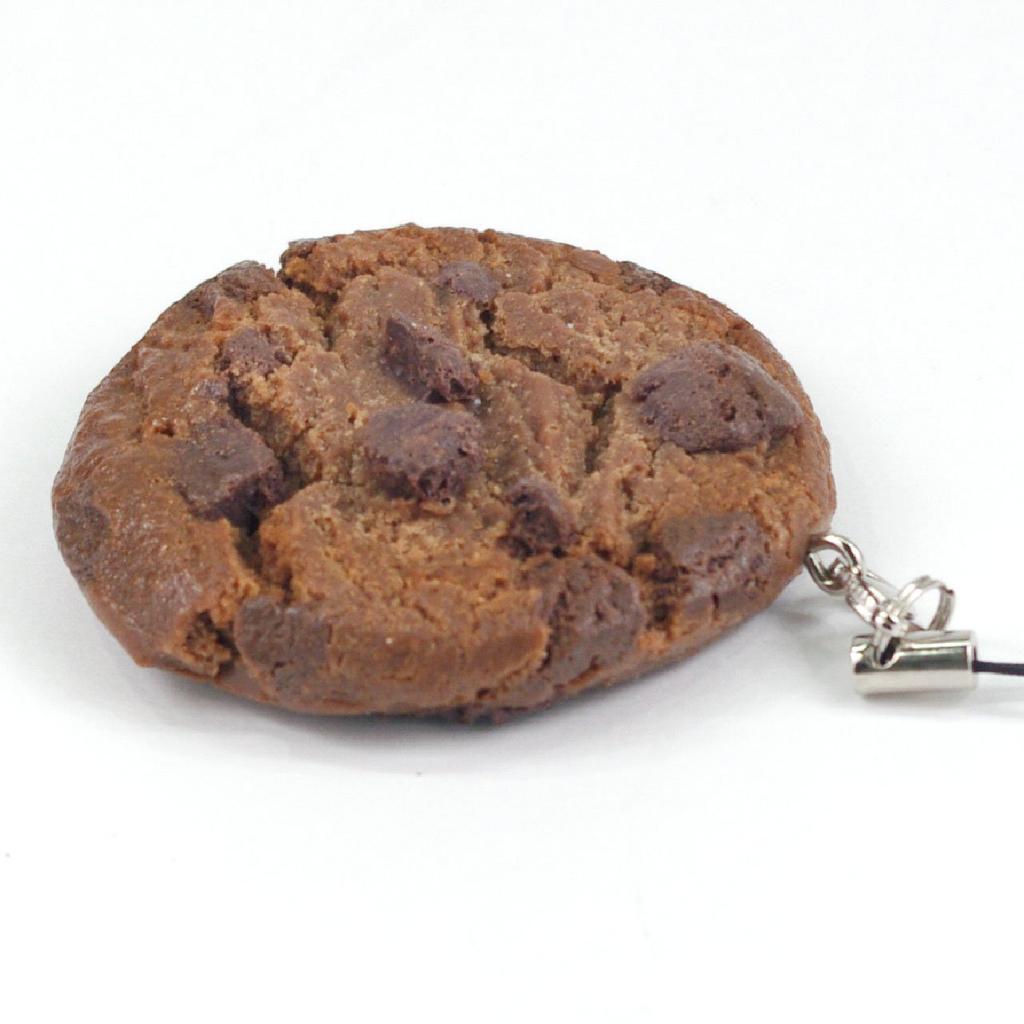 Food Sample Strap Chocolate Cookie Looks Like You Want to Eat It 064OS -