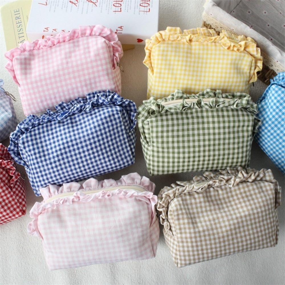 Gingham Plaid Ruffle Edge Makeup Bag Large Capacity Toiletry Bag Plaid Pattern Cosmetic Bag  Travel