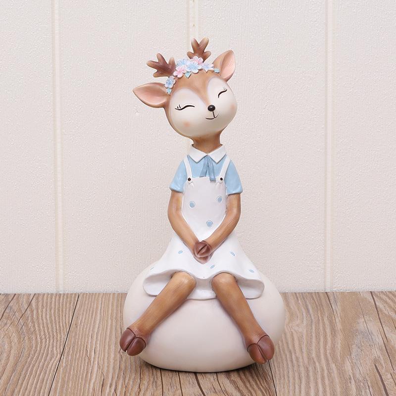 Cartoon Deer Statue, Centerpiece Ornament Decorative Resin Figurine Home Decoration Gift for Couple, 9.4 Inch/23 Cm In Height