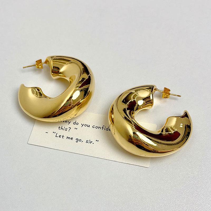 Vintage Irregular Geometric C Shape Chunky Hoop Earrings For Women Fashion Circle Round Tube Huggie Hoops Stacked Ear Jewelry