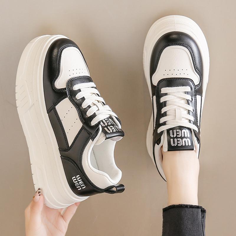 Fashion Pu Leather Thick Bottom Sneakers Women 2025 Breathable Platform Vulcanised Shoes Woman Womens All Match Lace Up Casual Sneakers