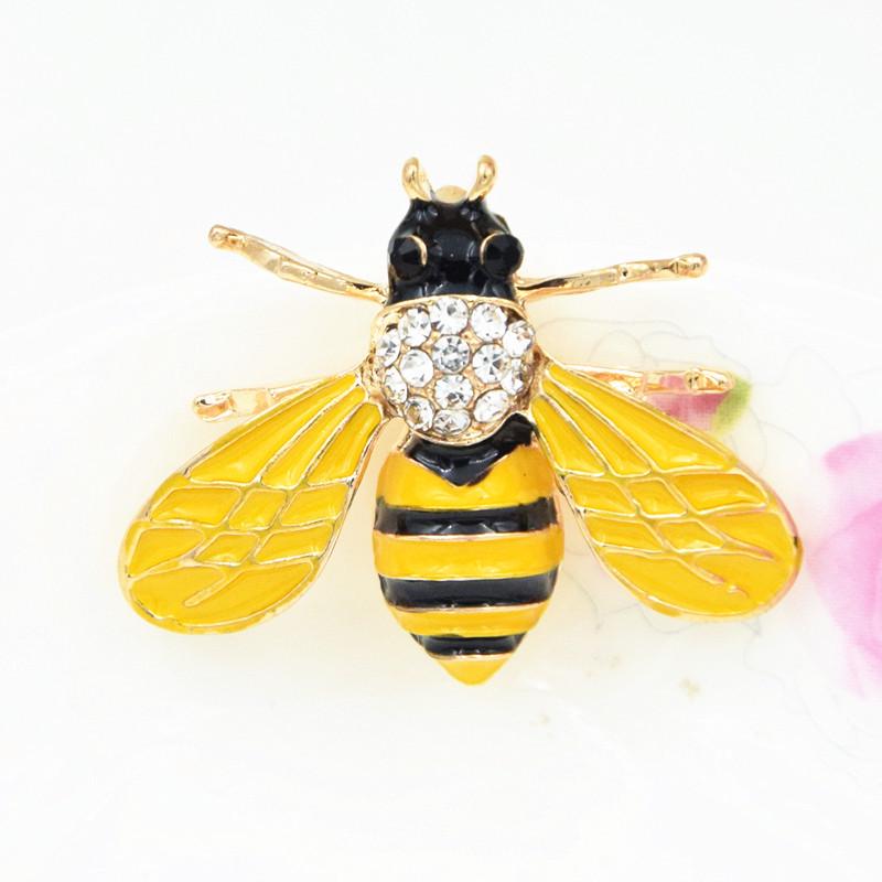 Charming Rhinestone Bee Lapel Pin - Cute Summer Brooch for Shirts  Suits Zhenyao Jewelry