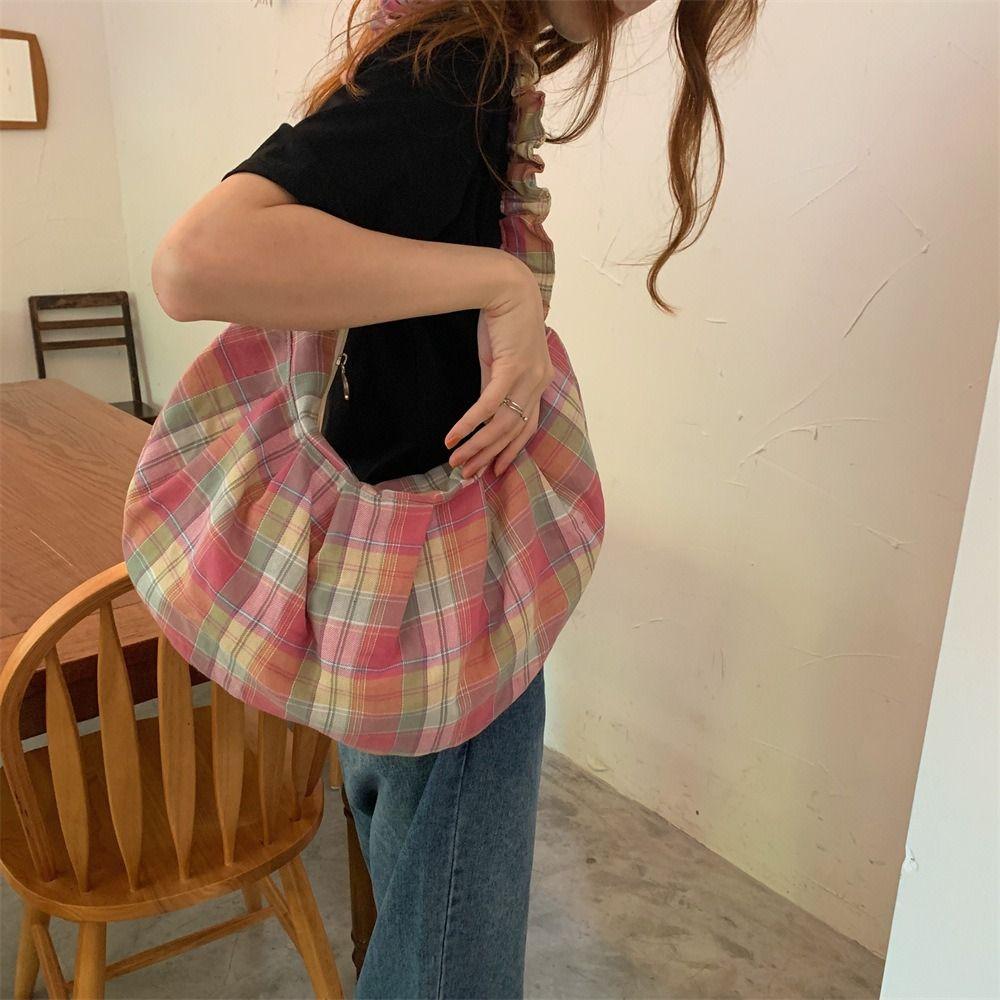 

Large Capacity Pleated Dumpling Bag Korean Style Women Chic Underarm Bag Lattice Tote Bag Shopping Style3